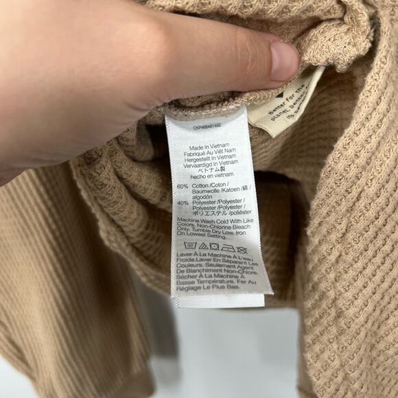 Madewell Waffle Knit V-Neck Long-Sleeve Sweater in Toasted Sesame - Picture 6 of 7